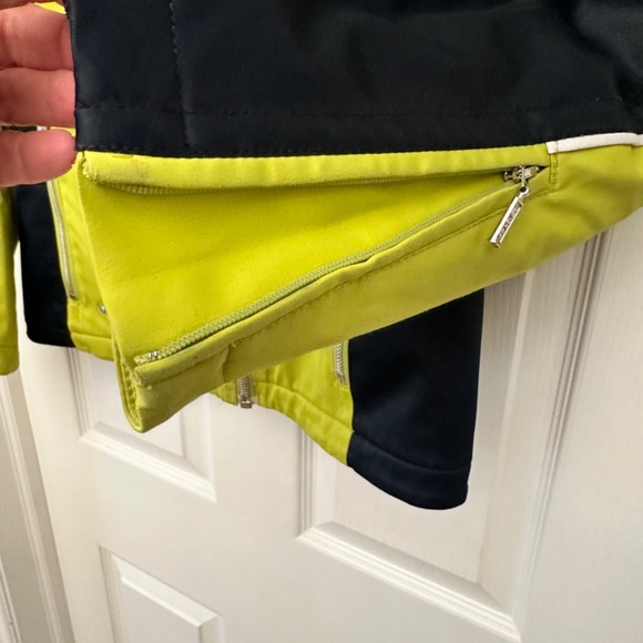 SPYDER WOMEN'S DUCHESS SKI JACKET - Picture 4 of 6